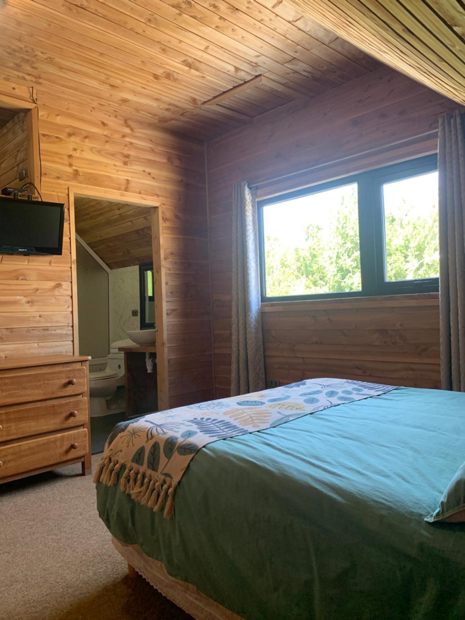 Hostal Tour Pucon Bagian luar foto