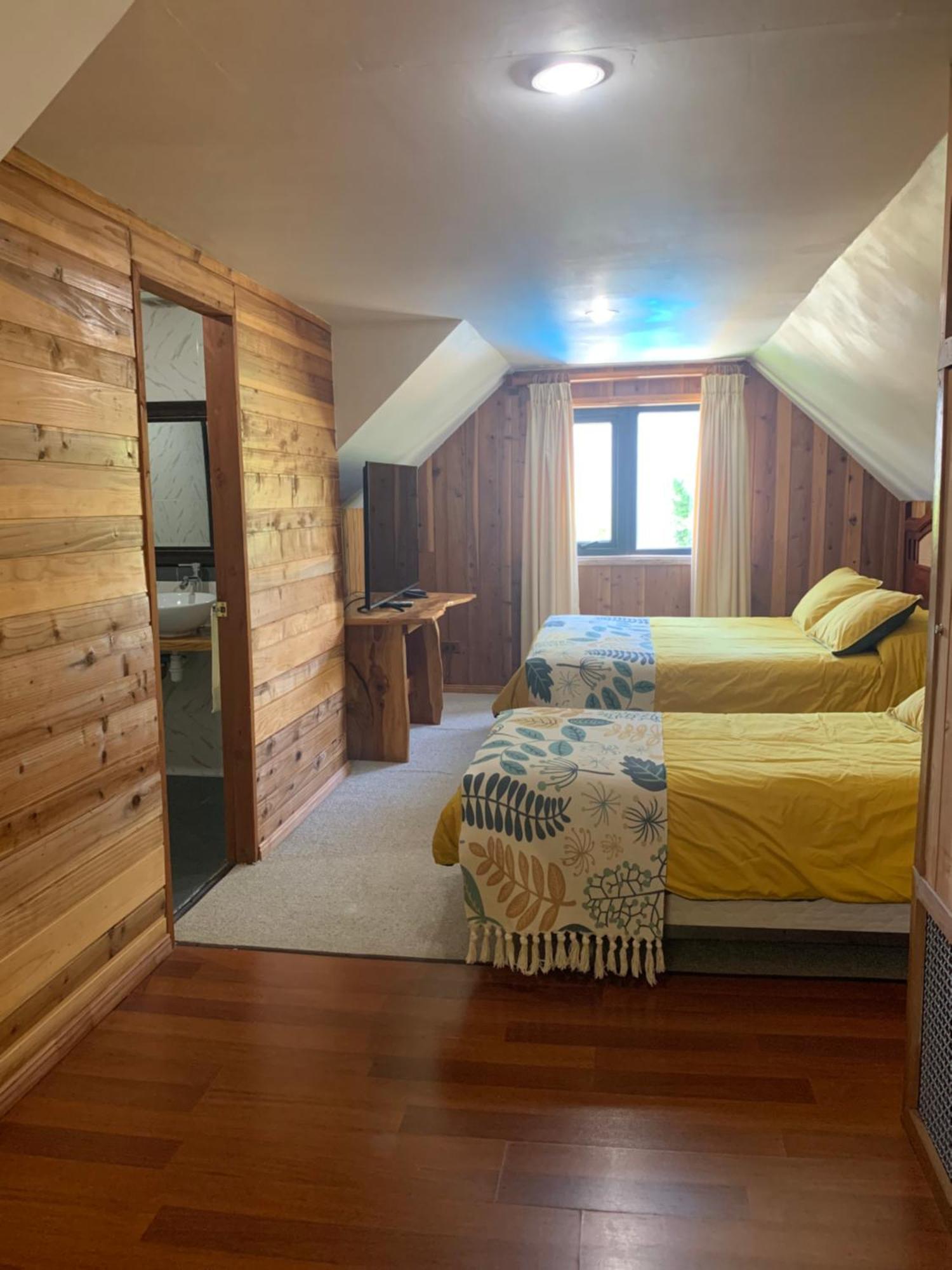 Hostal Tour Pucon Bagian luar foto