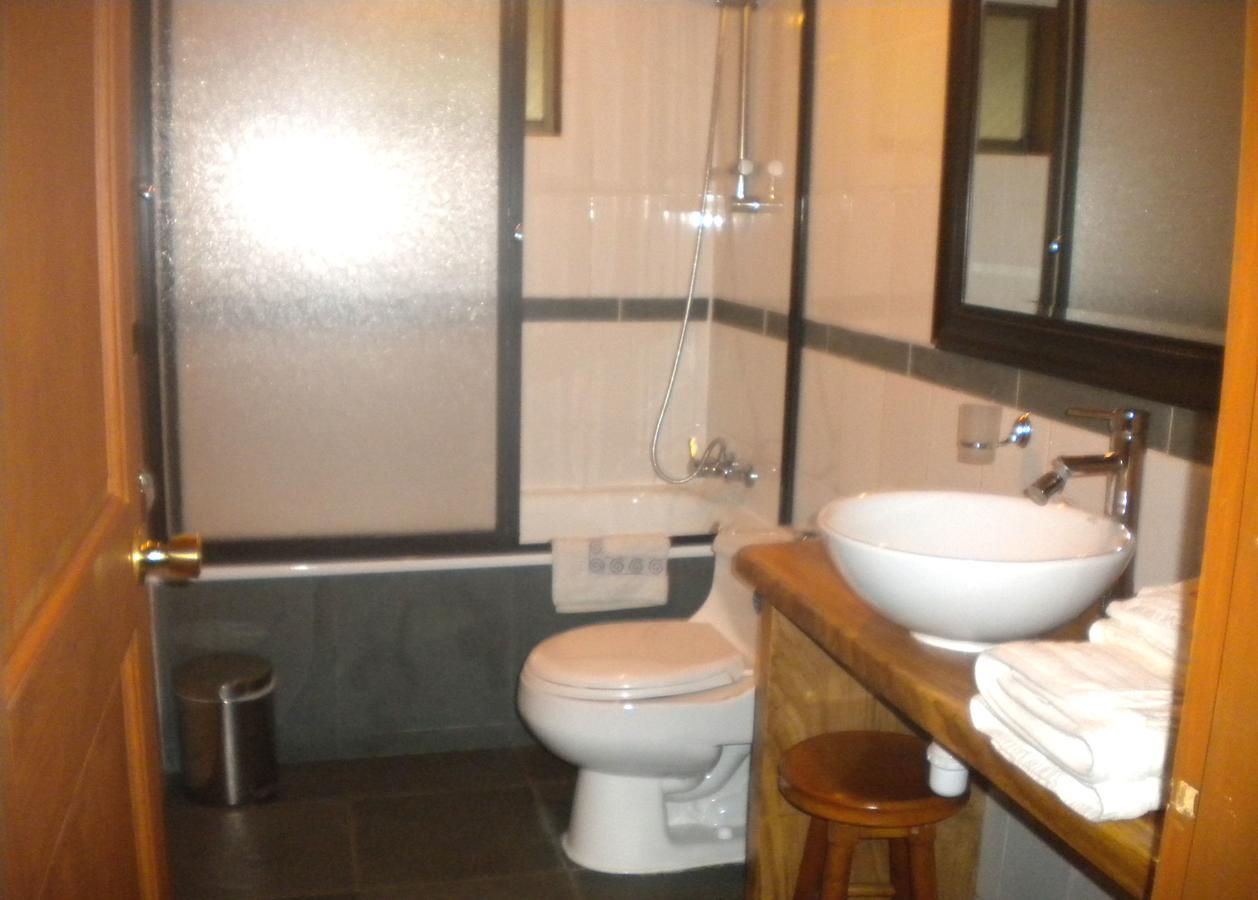Hostal Tour Pucon Bagian luar foto